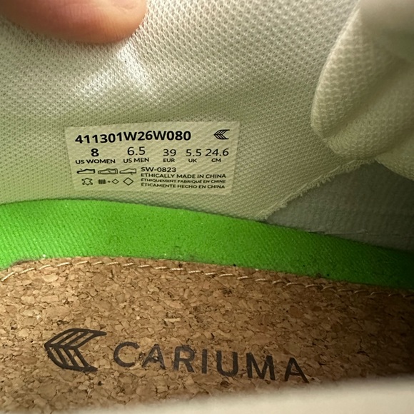 Cariuma Salvas white leather shoes sneaker size 8 - Picture 9 of 10